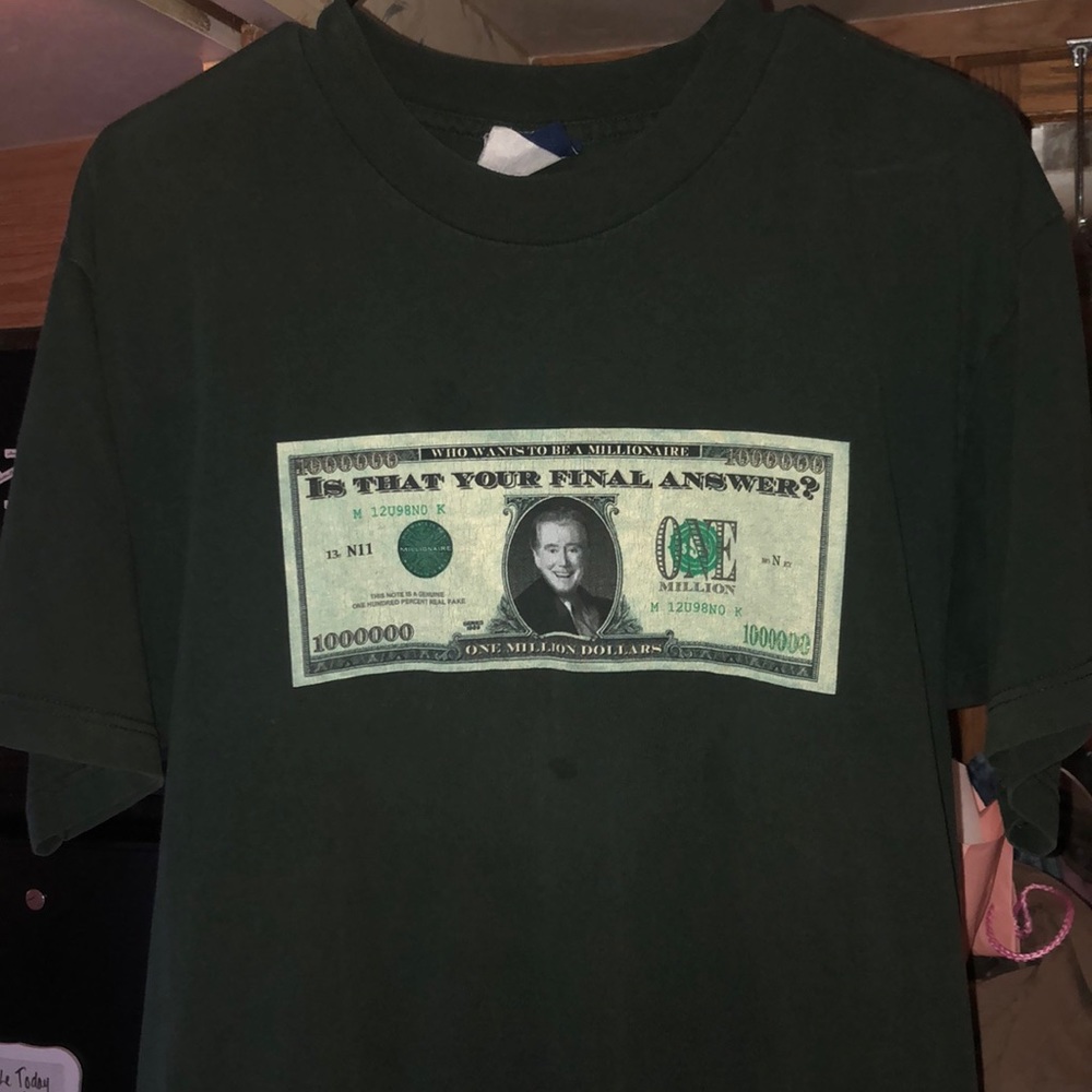 Vintage 90s “who wants to be a millionaire”? Tee